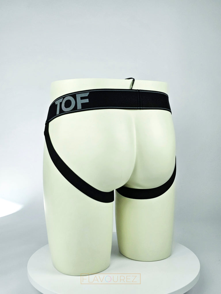 Chique sexy gouden jockstrap ontworpen door TOF Paris. Kleding van TOF Paris. Perfect voor gay mannen en te koop bij Flavourez.