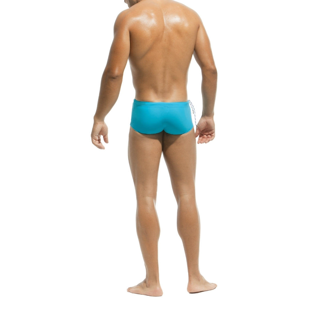 Populaire Brazilian cut zwemboxer in aquablauw. Ontworpen door Modus Vivendi voor gay mannen en te koop bij Flavourez