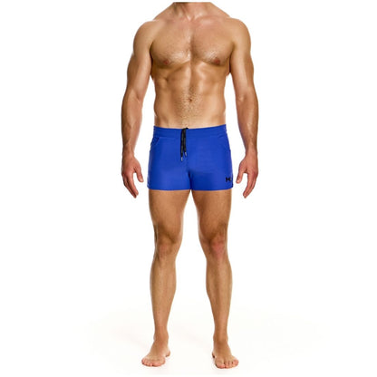 Blauwe, sportieve short ontworpen door Modus Vivendi voor gay mannen en te koop bij Flavourez.