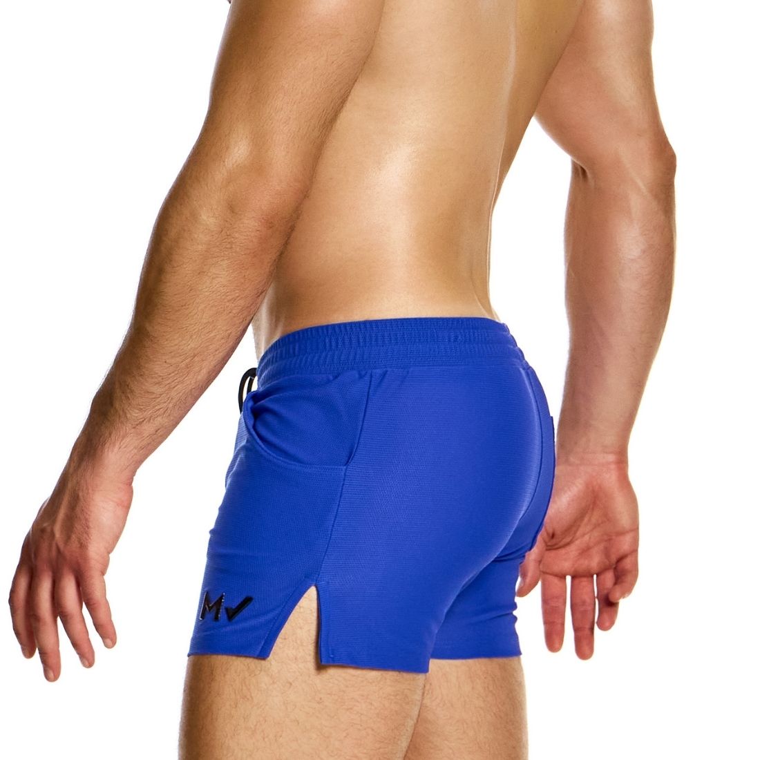 Blauwe, sportieve short ontworpen door Modus Vivendi voor gay mannen en te koop bij Flavourez.