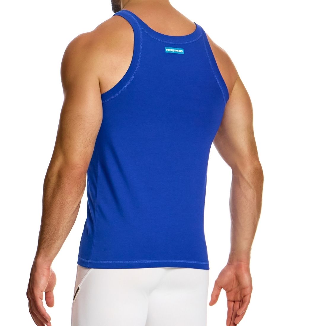 Blauwe tank top ontworpen door Modus Vivendi voor gay mannen en te koop bij Flavourez.