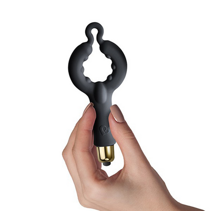 3-delige toy set bestaande, uit een gouden bullet vibrator en 1 zwarte anaal toy en 1 zwarte penis toy. Van het merk Rocks Off en te koop bij Flavourez.