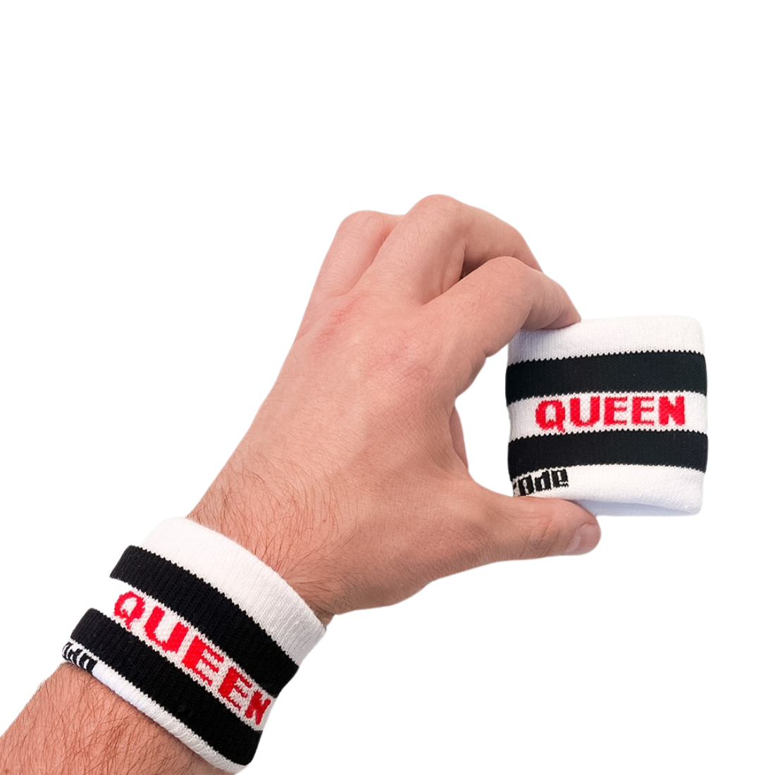 2 'Queen Identity'Polsbandjes ontworpen door Barcode. Producten van Barcode zijn te koop bij Flavourez