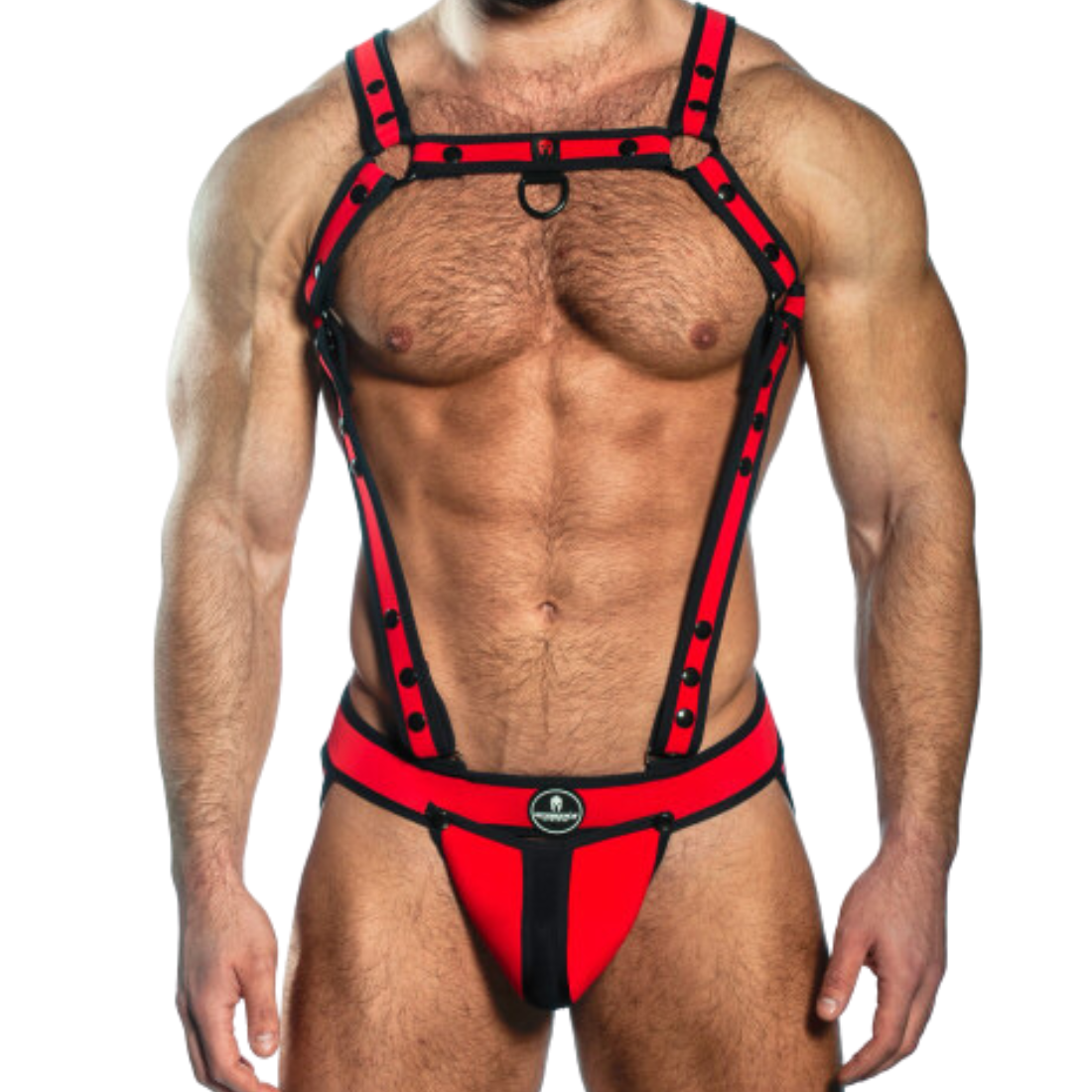 Sexy rode designer jockstrap + harnas met zwarte biezen en drukknopen, ontworpen door het Italiaanse modehuis Sparta’s Harness en te koop bij Flavourez.