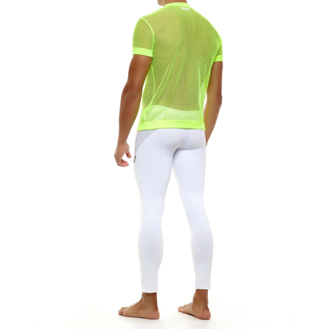 Neon geel mesh t-shirt ontworpen door Modus Vivendi voor gay mannen en te koop bij Flavourez.