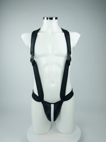 Stoere zwarte heren singlet, ontworpen door het Italiaanse modehuis Sparta’s Harness en te koop bij Flavourez.