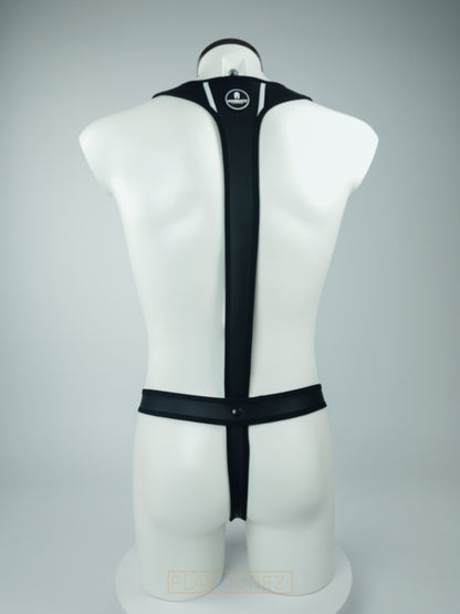 Stoere zwarte heren singlet, ontworpen door het Italiaanse modehuis Sparta’s Harness en te koop bij Flavourez.