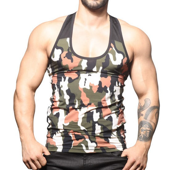 Stoere tank top mest camouflage print en zwarte mesh halters, ontworpen door het succesvolle Amerikaanse gay merk Andrew Christian en te koop bij Flavourez.