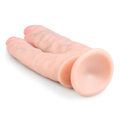 Witte dubbele penetratie dildo van EasyToys met zuignap en 25 cm lang. Perfect voor gay mannen en te koop bij Flavourez.